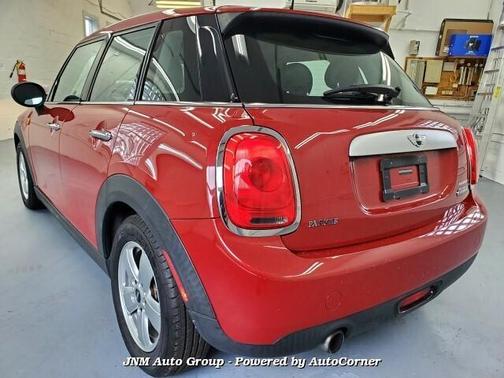 Photo 5 of 32 of 2015 MINI Hardtop Cooper