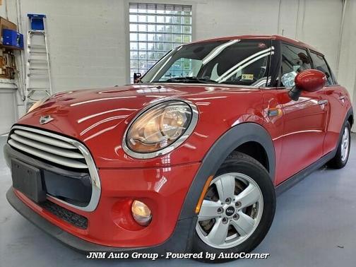 Photo 3 of 32 of 2015 MINI Hardtop Cooper