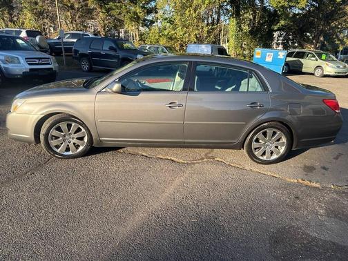 2007 Toyota Avalon XLS