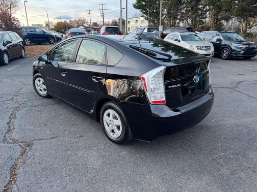 2010 Toyota Prius III