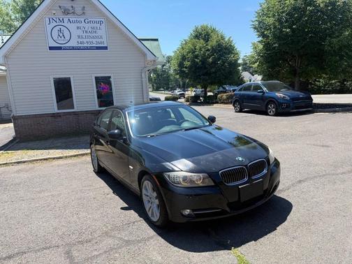 Black Sapphire Metallic 2011 BMW 335 xDrive