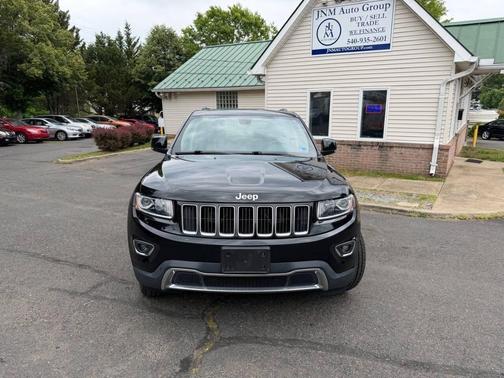 Black Forest Green Pearlcoat 2014 Jeep Grand Cherokee Limited