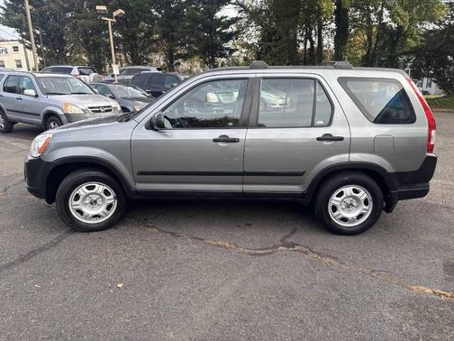 2005 Honda CR-V LX