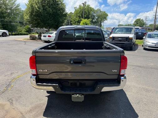 Magnetic Gray Metallic 2016 Toyota Tacoma SR5
