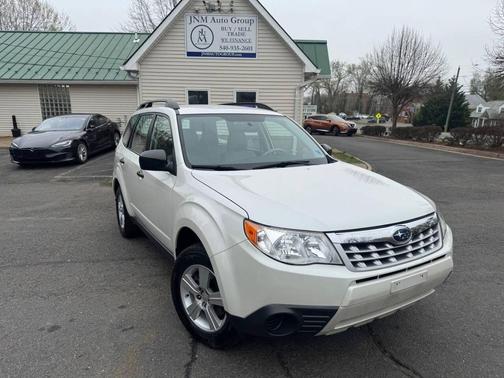Satin White Pearl 2012 Subaru Forester 2.5X