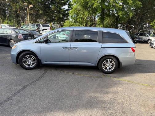 Celestial Blue Metallic 2013 Honda Odyssey EX