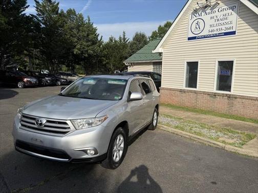 2012 Toyota Highlander SE