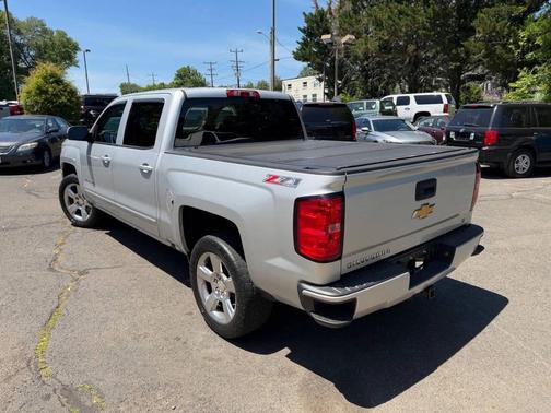 Silver Ice Metallic 2017 Chevrolet Silverado 1500 2LT
