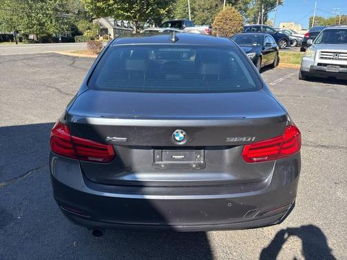 2016 BMW 320 i