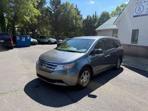 Polished Metal Metallic 2011 Honda Odyssey EX