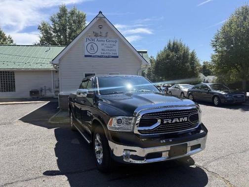 Brilliant Black Crystal Pearlcoat 2016 RAM 1500 Longhorn