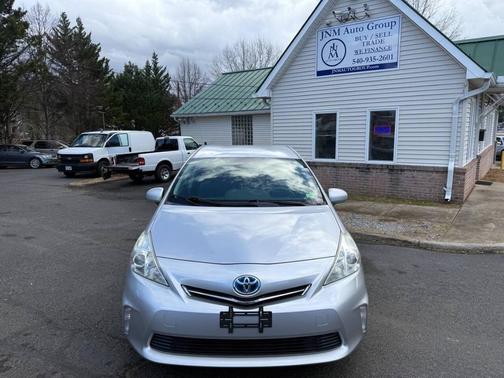 Classic Silver Metallic 2012 Toyota Prius v Three