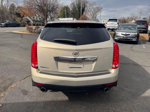 2011 Cadillac SRX Luxury Collection