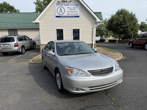 2004 Toyota Camry XLE
