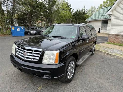 2005 Cadillac Escalade ESV Base