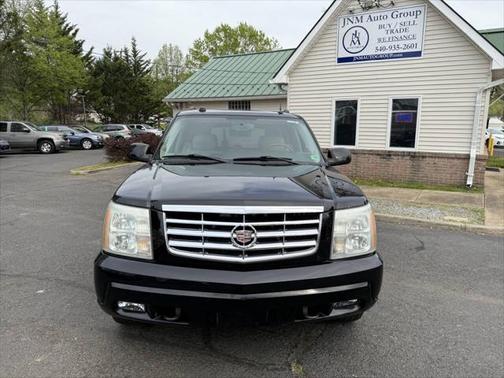 2005 Cadillac Escalade ESV Base