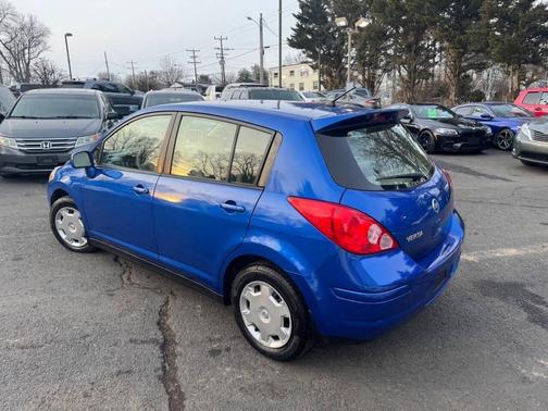 2009 Nissan Versa 1.8 S