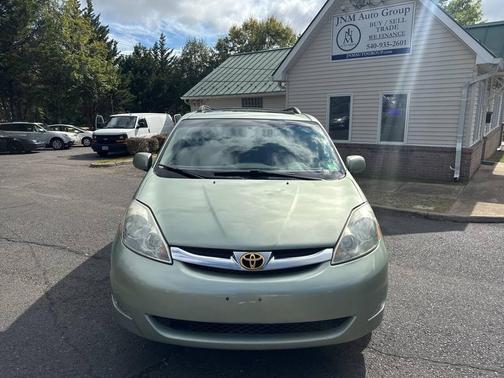 2006 Toyota Sienna XLE Limited