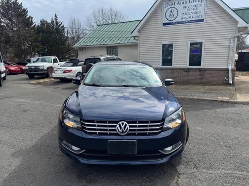 2014 Volkswagen Passat 1.8T Auto SEL Premium