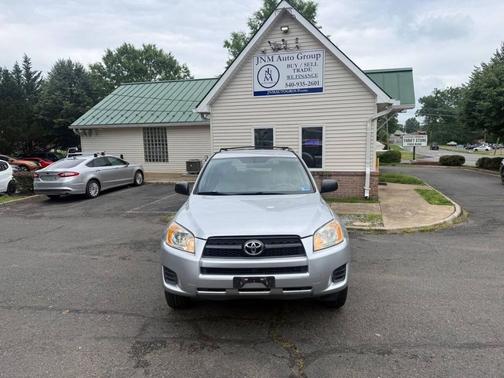 Classic Silver Metallic 2011 Toyota RAV4 Base