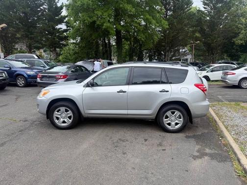 Classic Silver Metallic 2011 Toyota RAV4 Base