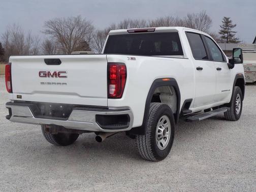 2024 GMC Sierra 2500 Pro