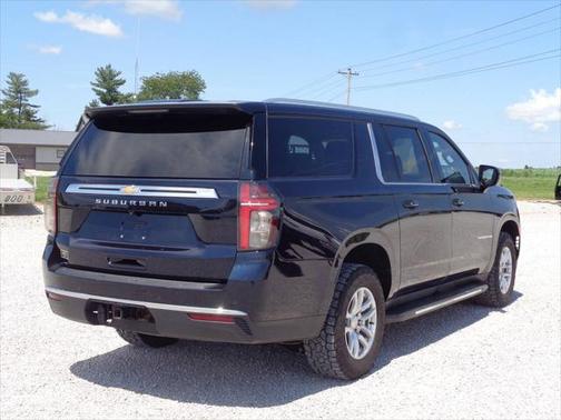 2021 Chevrolet Suburban LS