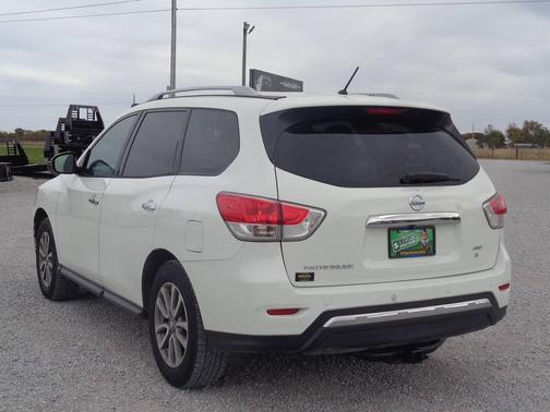 2015 Nissan Pathfinder S