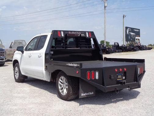 Summit White 2023 Chevrolet Silverado 1500 LT