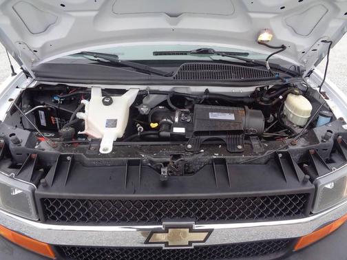 2017 Chevrolet Express 3500 LT