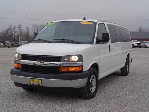 2017 Chevrolet Express 3500 LT