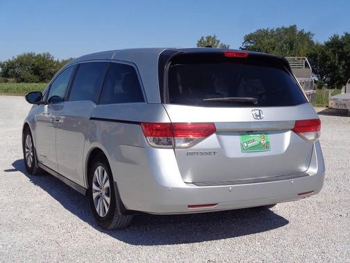 Alabaster Silver Metallic 2014 Honda Odyssey EX-L