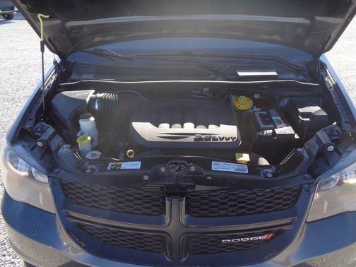 2020 Dodge Grand Caravan SE