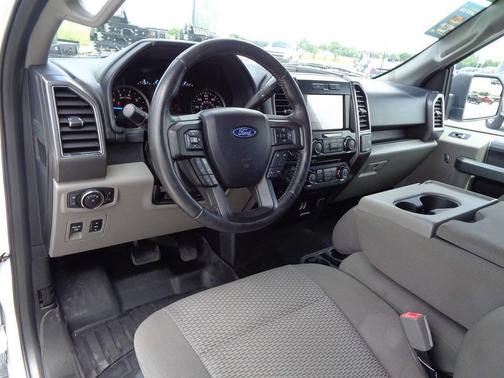 Oxford White 2018 Ford F-150 XLT