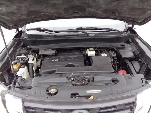 2020 Nissan Pathfinder Platinum 4WD