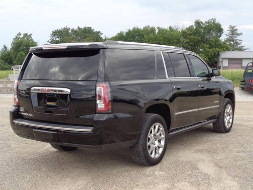 Onyx Black 2015 GMC Yukon XL 1500 Denali