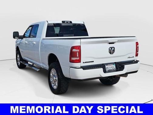 Bright White Clearcoat 2023 RAM 2500 Laramie
