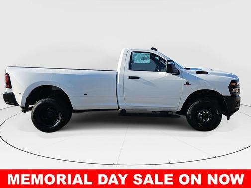 Bright White Clearcoat 2026 RAM 3500 Tradesman