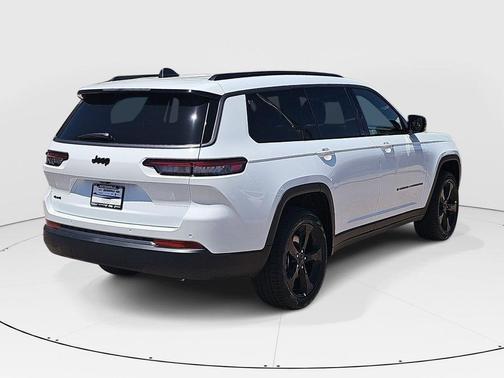 Bright White Clearcoat 2026 Jeep Grand Cherokee L Limited