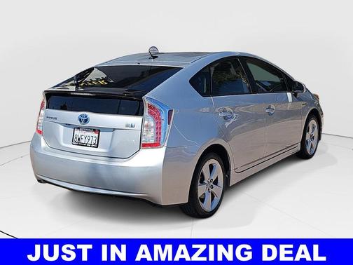 Classic Silver Metallic 2015 Toyota Prius Five