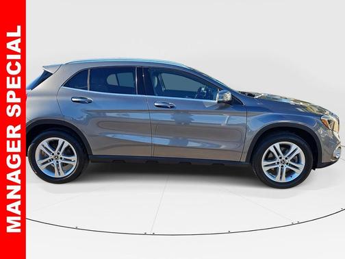2018 Mercedes-Benz GLA 250 Base