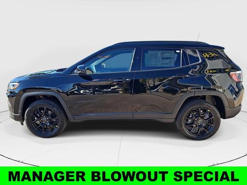 Diamond Black 2026 Jeep Compass Latitude