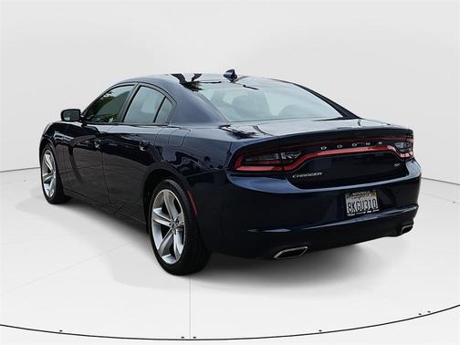 2017 Dodge Charger SXT