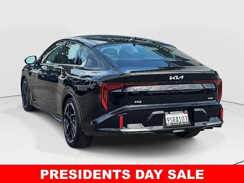 2025 Kia K4 GT-Line
