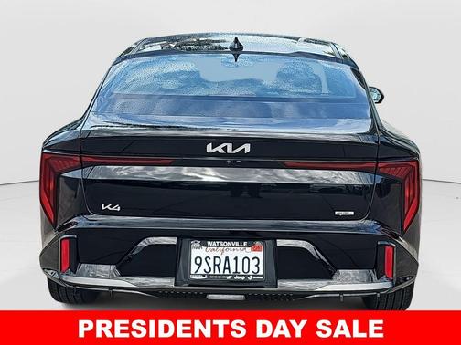 2025 Kia K4 GT-Line