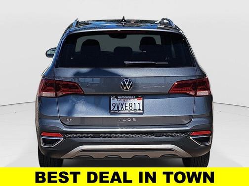Platinum Gray Metallic 2023 Volkswagen Taos 1.5T SE