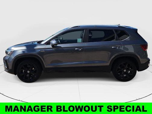 Platinum Gray Metallic 2023 Volkswagen Taos 1.5T SE