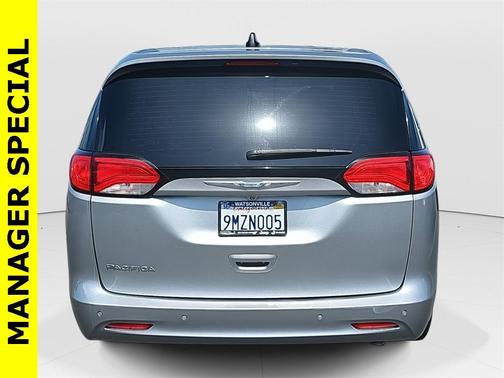 2018 Chrysler Pacifica L