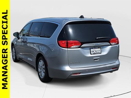 2018 Chrysler Pacifica L