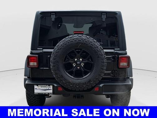Black Clearcoat 2026 Jeep Wrangler Sport